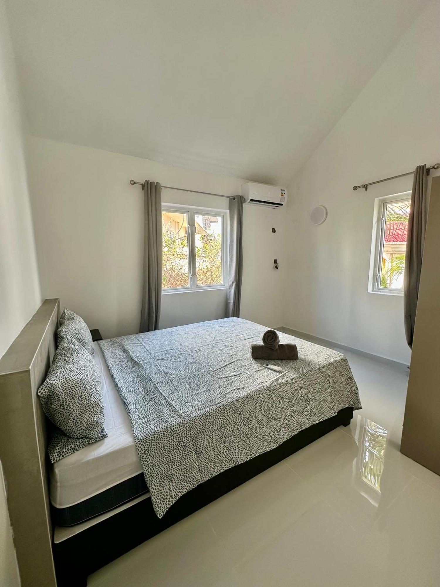 Beachfront Villa In A Beautiful And Secured Complex Flic-en-Flacq Værelse billede